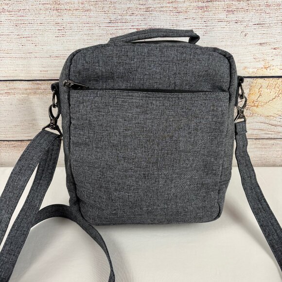 Lug Ranger Quilted Arrow Gray Crossbody Textured Cloth Design - Picture 3 of 11